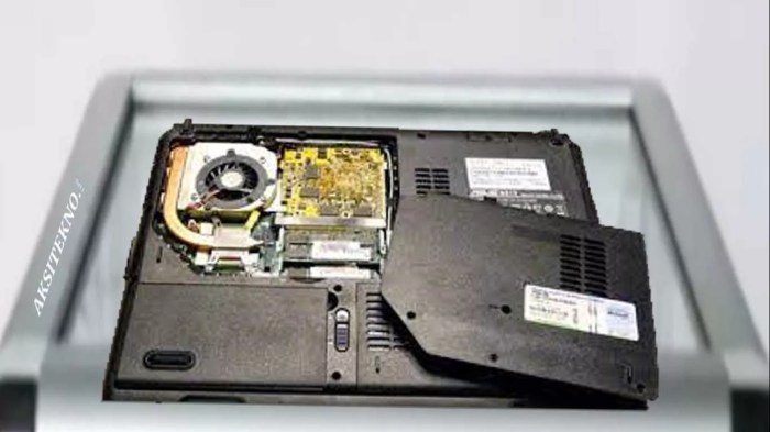 Ic pada laptop