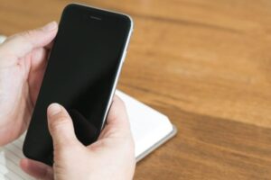 Kenapa iphone lama ngecas