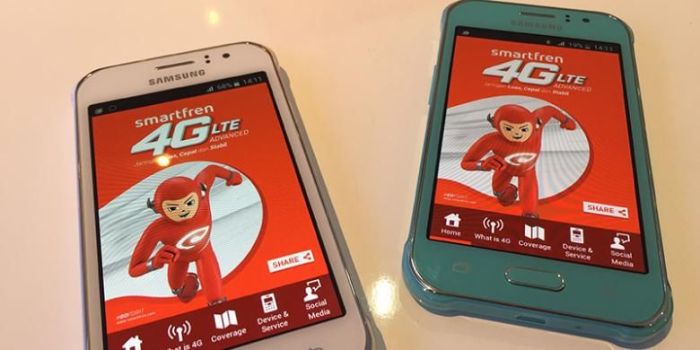 Apakah samsung j1 ace bisa menggunakan kartu smartfren