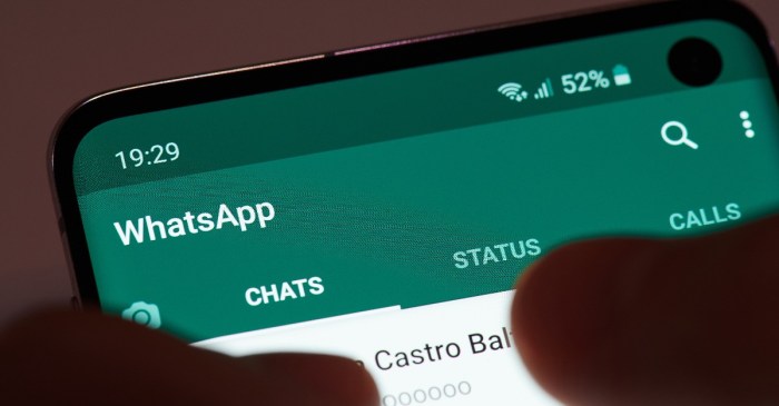 Penyebab chat whatsapp hilang sendiri