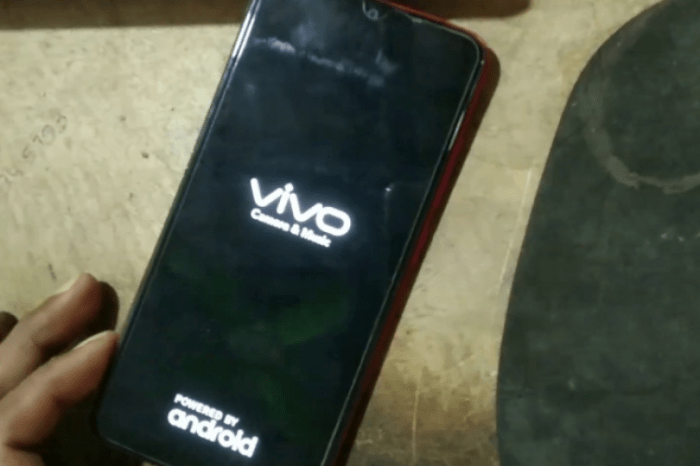 Hp vivo stuck di logo